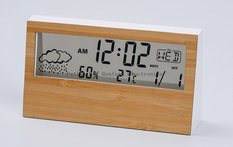2023 Hot Selling Multi-function Classic Weather Station Clock Bamboo LCD Display Time Alarm Table Clock