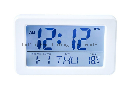 Multi-Functional Electronic Alarm Clock: Simple Style, Luminous Display, Perfect for Students & Bedside Use - No Batteries Required!