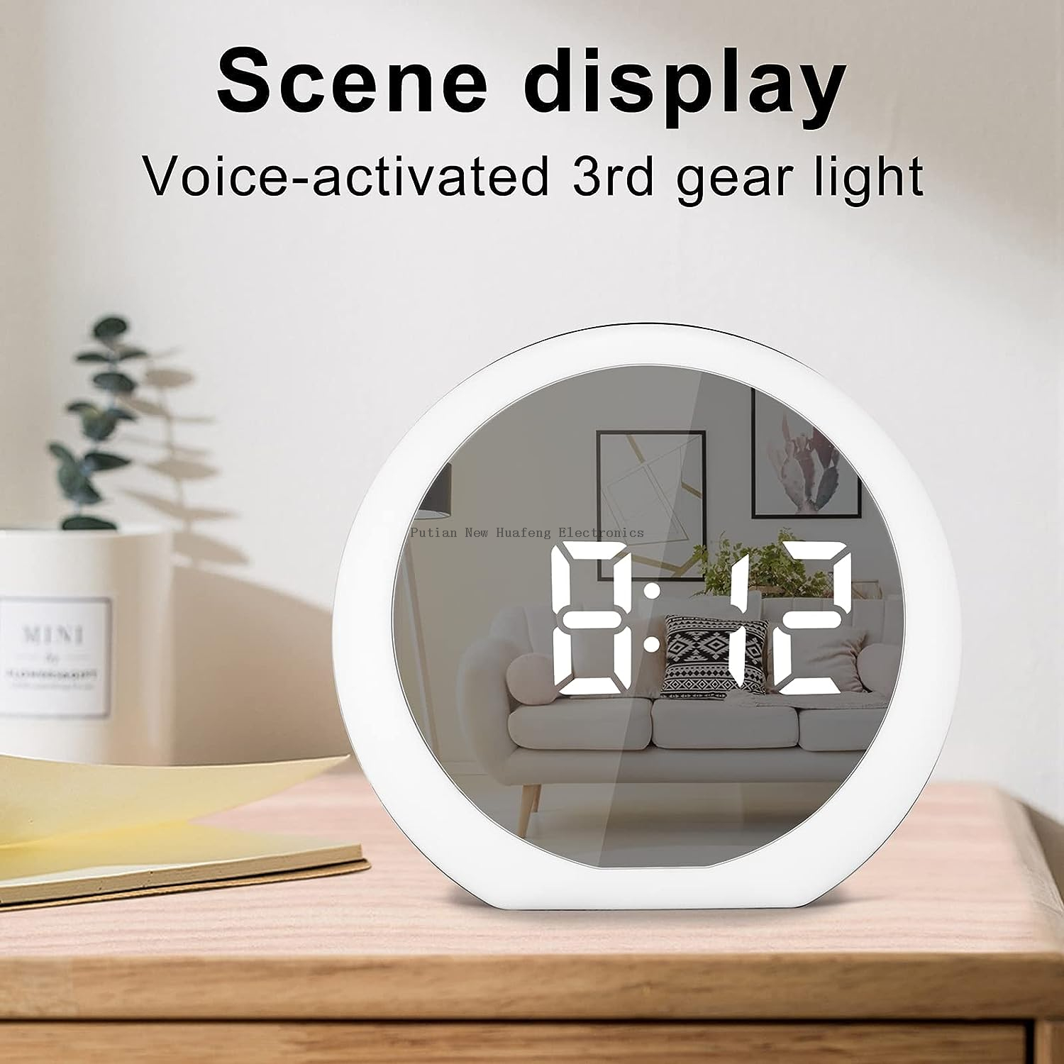 Home Decoration Digital Electronic Mirror Decoration Alarm Clocks Table Table Night Light LED Clock with three groups of Alarm function
